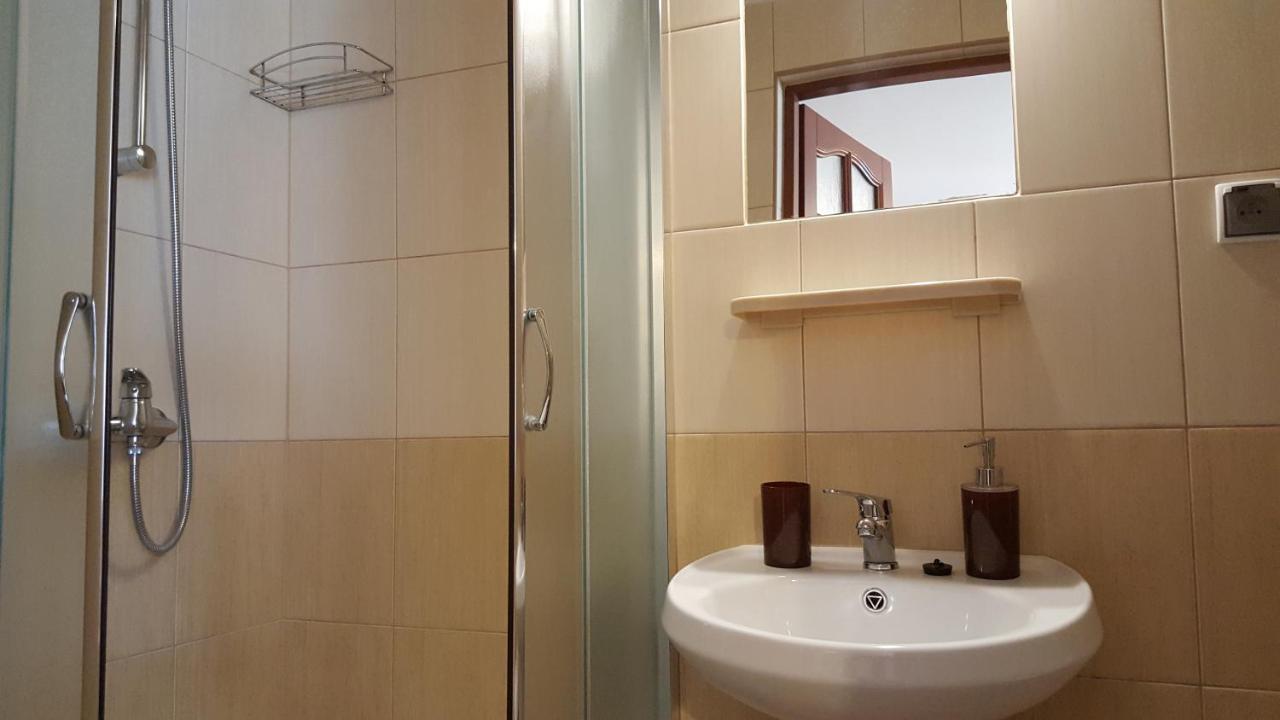 Ow Kulach Ciche Male Ngoại thất bức ảnh